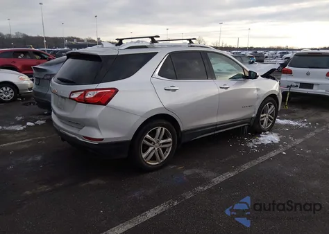2019 Chevrolet Equinox Premier z USA, uszkodzony, nr VIN 2GNAXYEXXK6266583